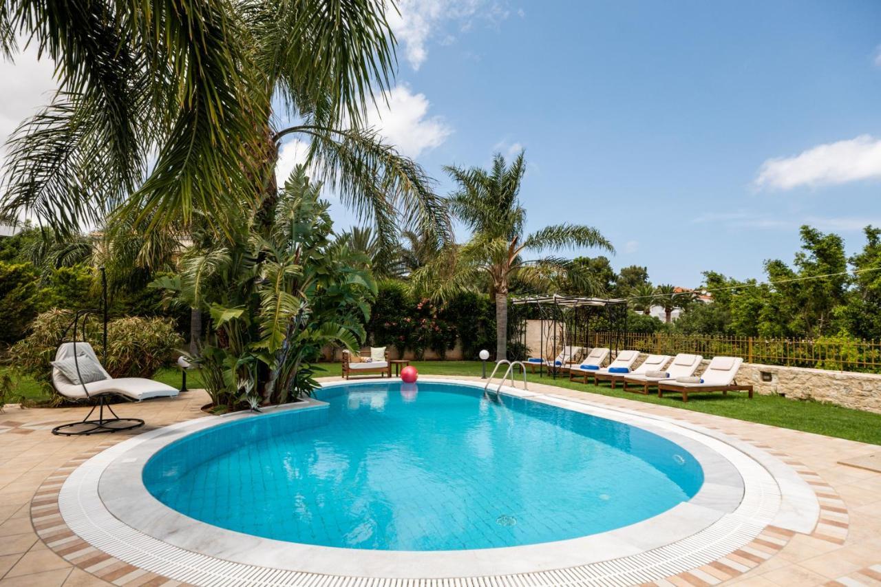 Villa Pandora