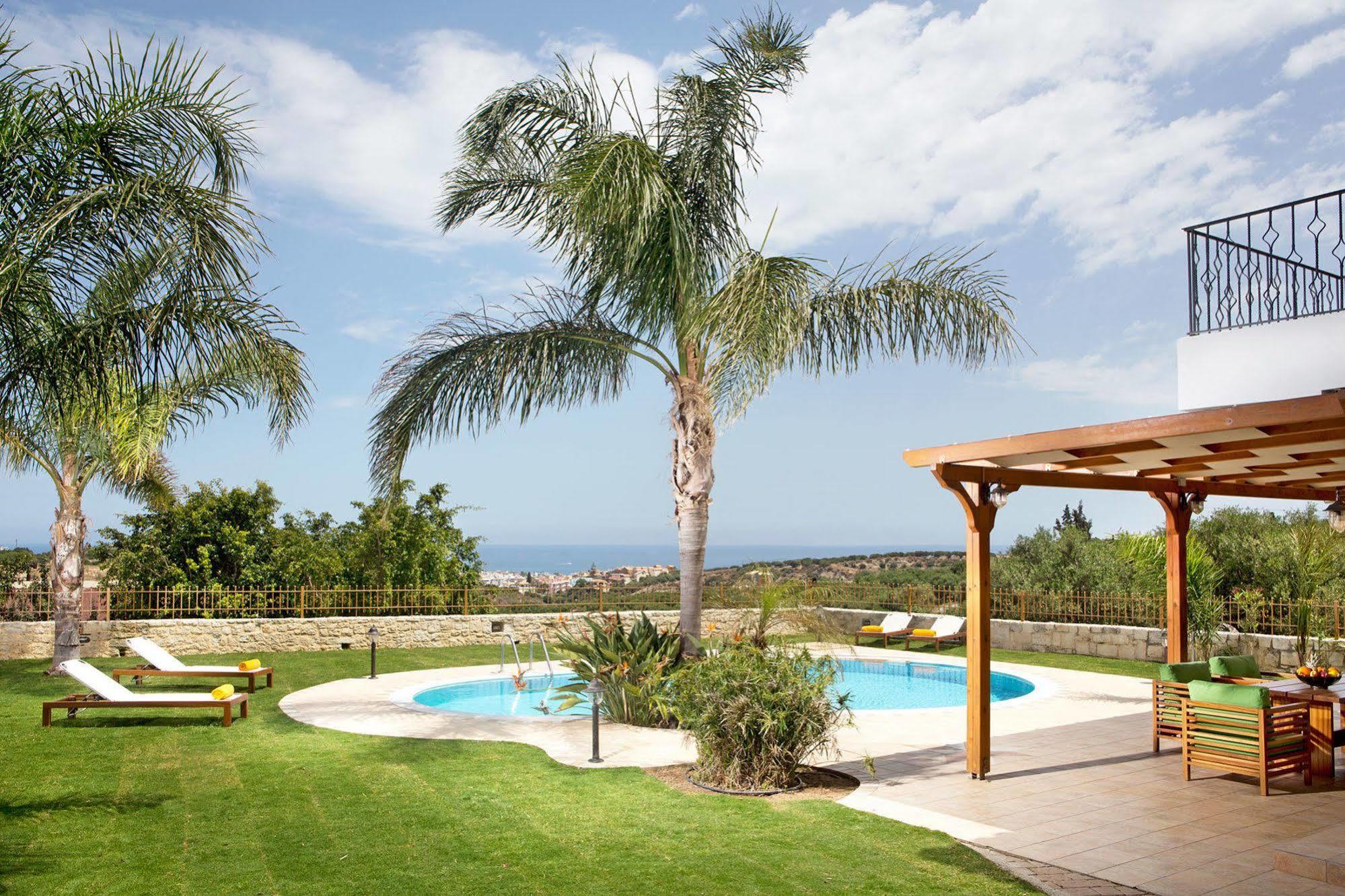 Villa Pandora